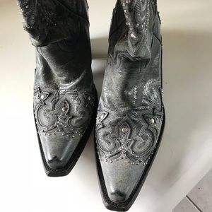 Corral boots 7.5
